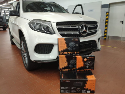 Установка комплекта премиум автозвука на Mеrcedes GLS